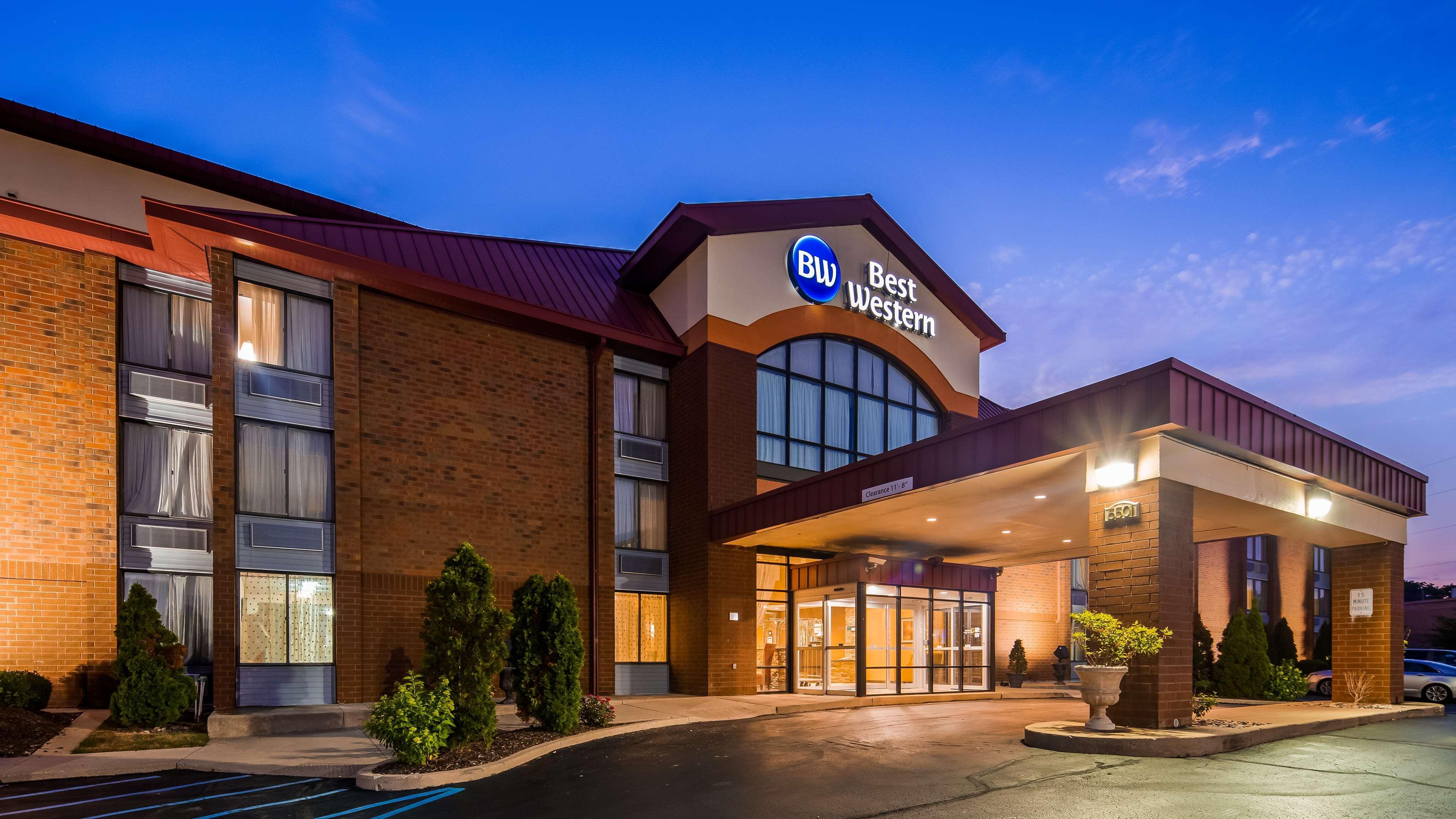 Best Western Luxbury Inn Fort Wayne Eksteriør billede