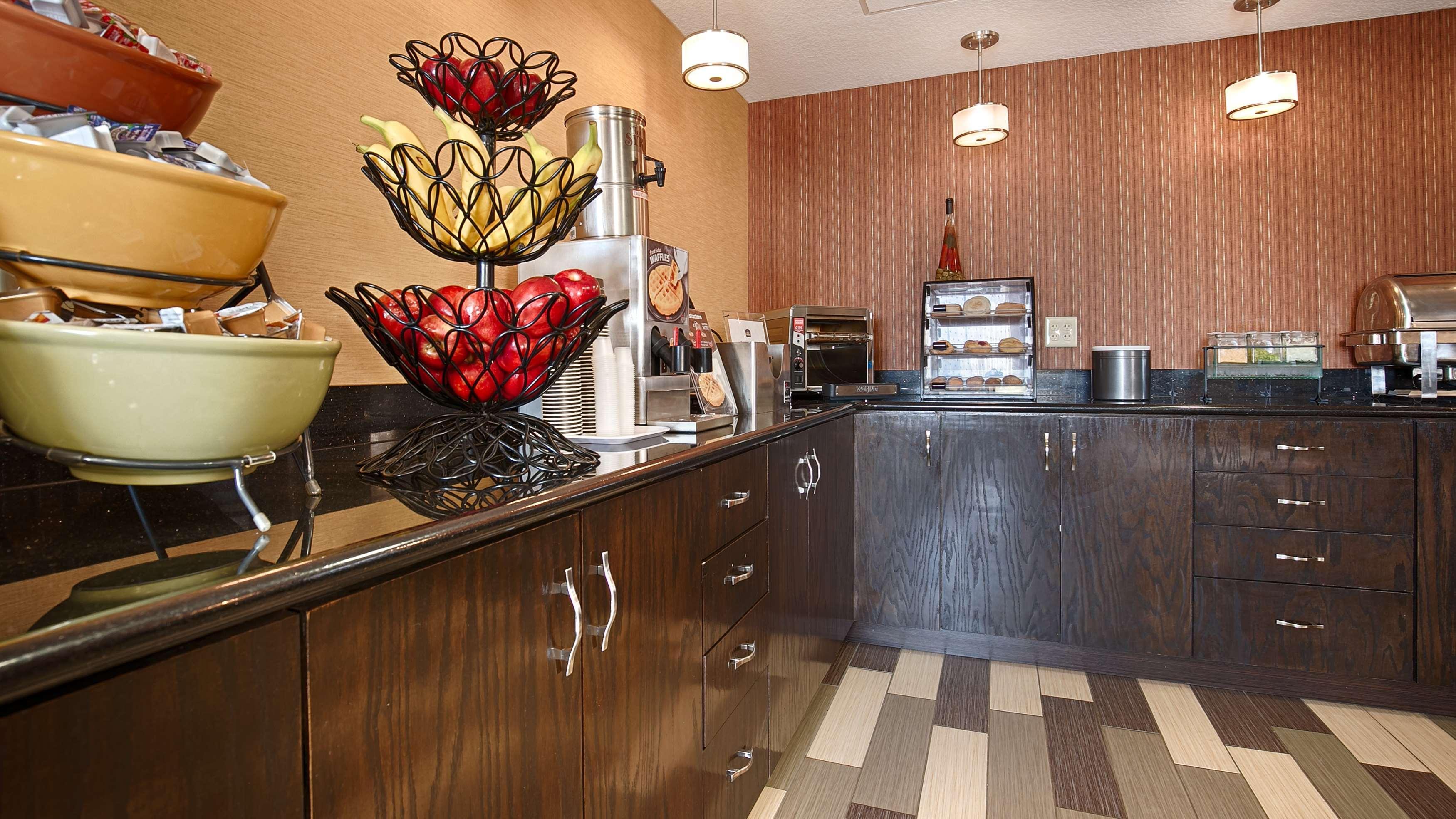 Best Western Luxbury Inn Fort Wayne Eksteriør billede