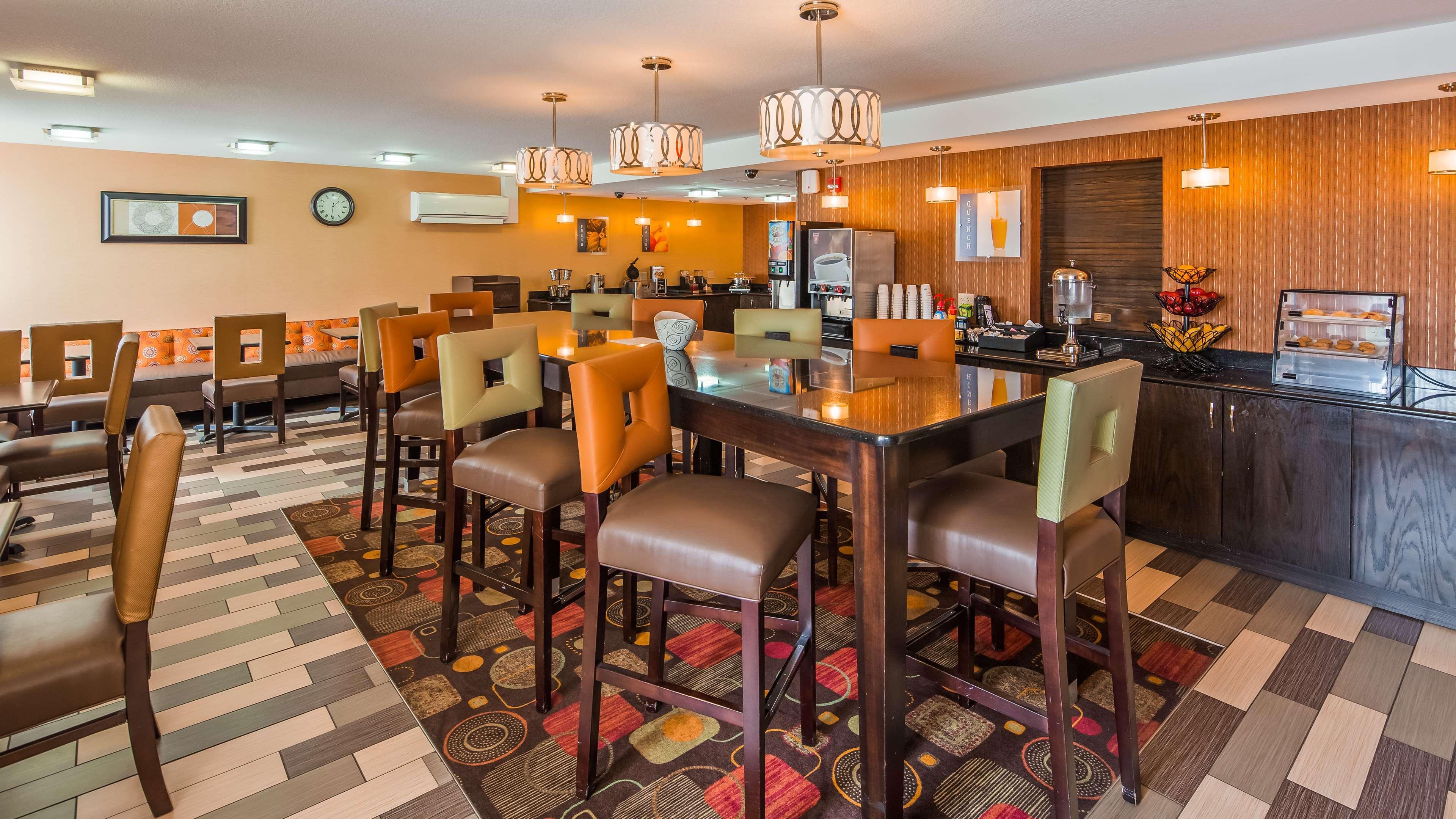 Best Western Luxbury Inn Fort Wayne Eksteriør billede