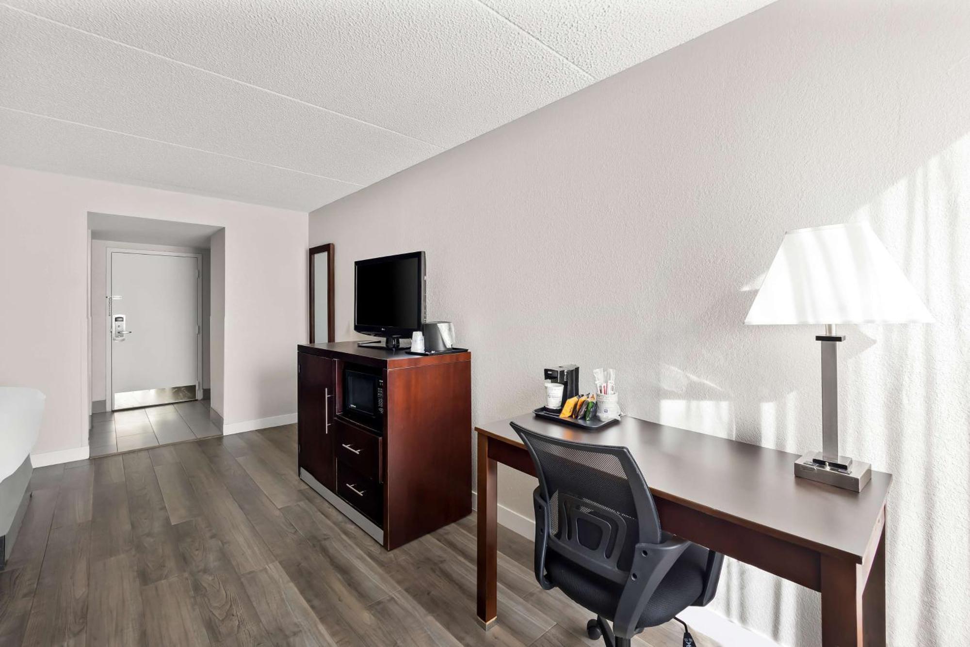 Best Western Luxbury Inn Fort Wayne Eksteriør billede