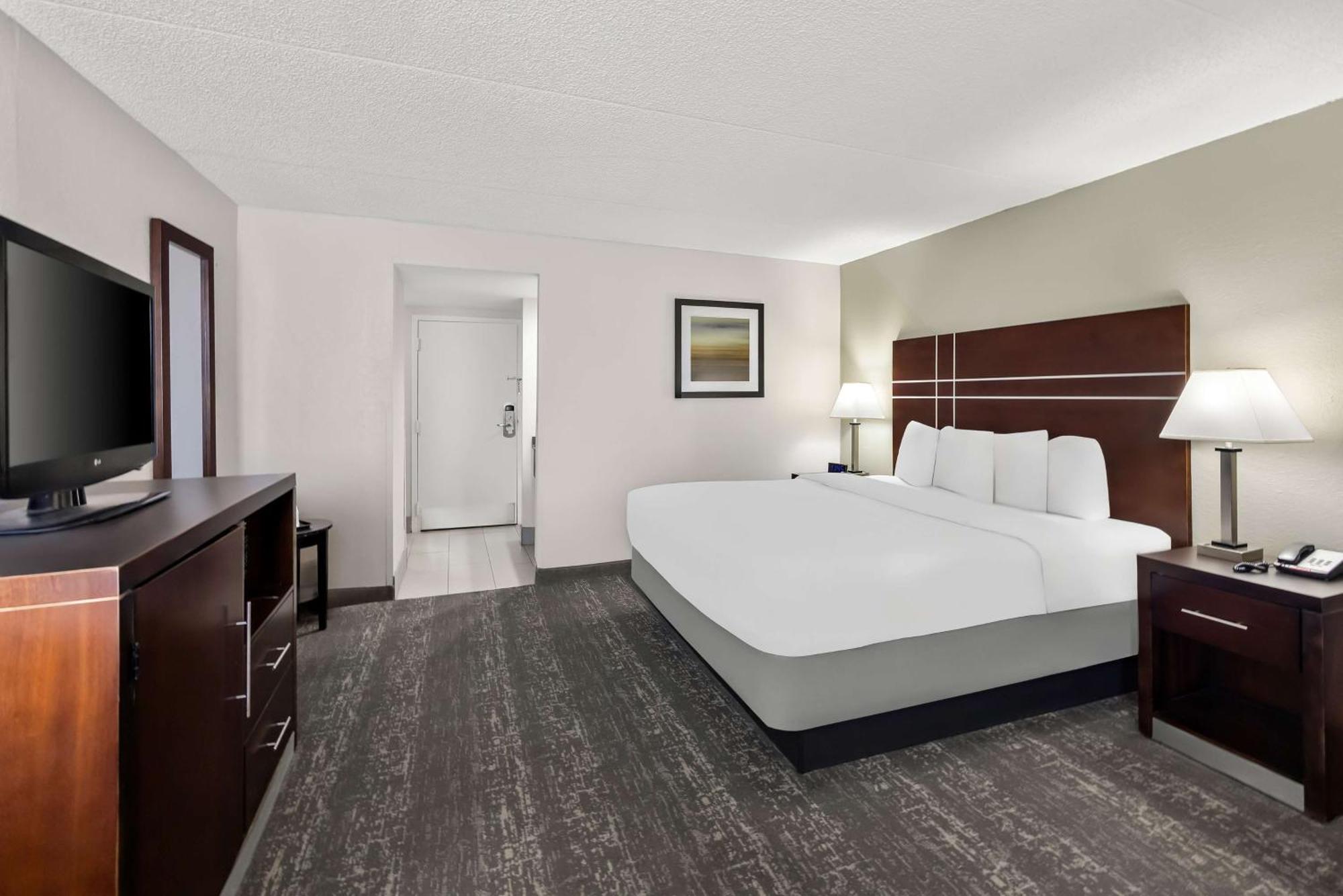 Best Western Luxbury Inn Fort Wayne Eksteriør billede