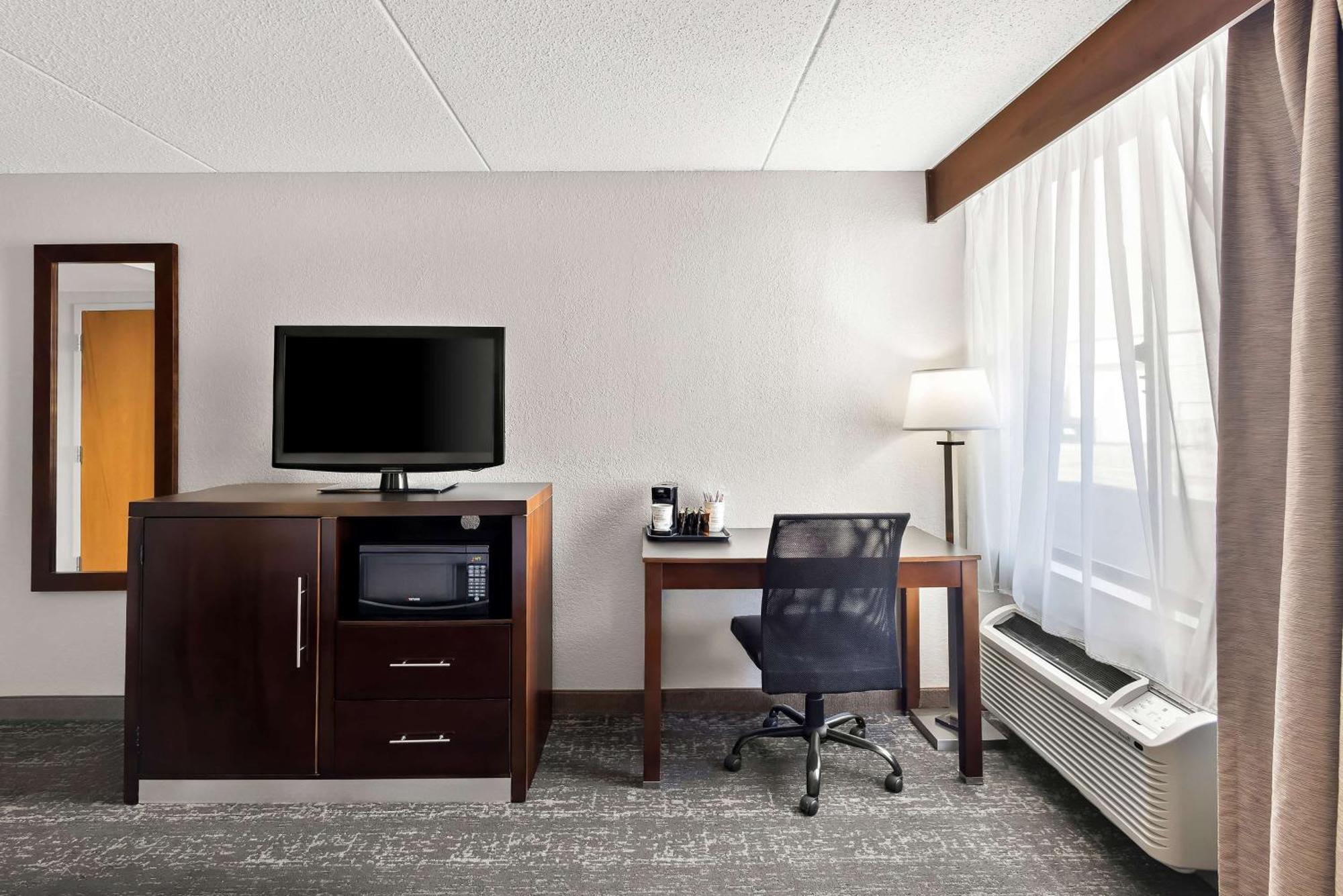 Best Western Luxbury Inn Fort Wayne Eksteriør billede