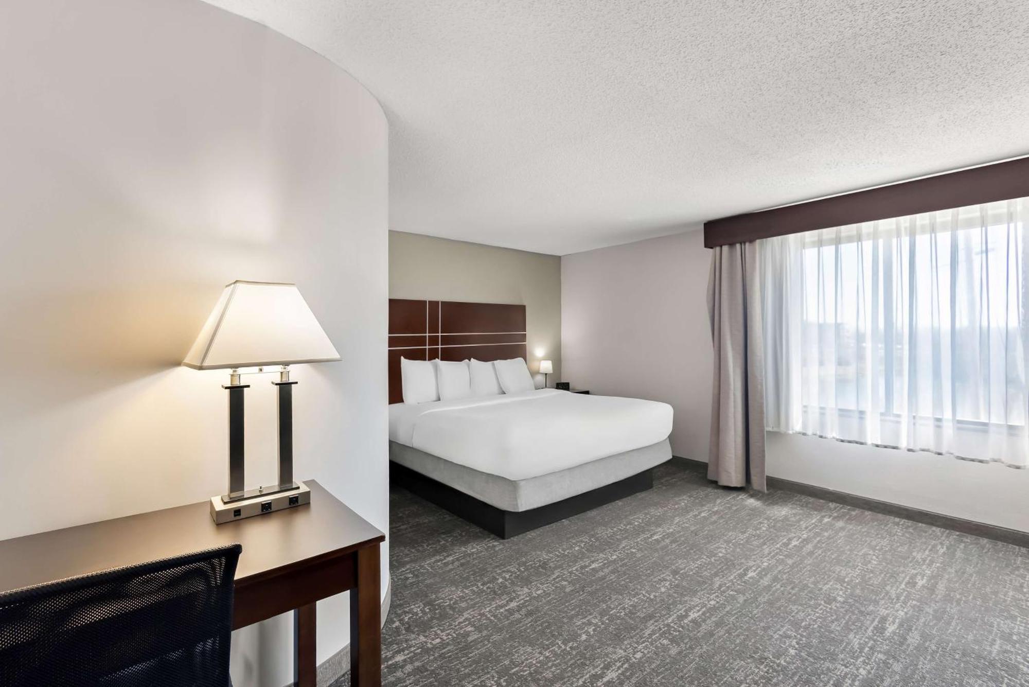 Best Western Luxbury Inn Fort Wayne Eksteriør billede