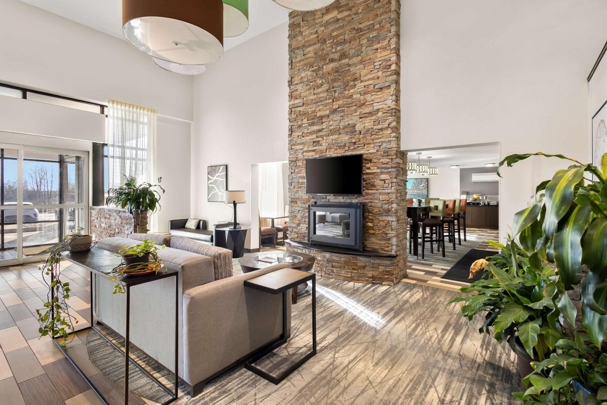Best Western Luxbury Inn Fort Wayne Eksteriør billede