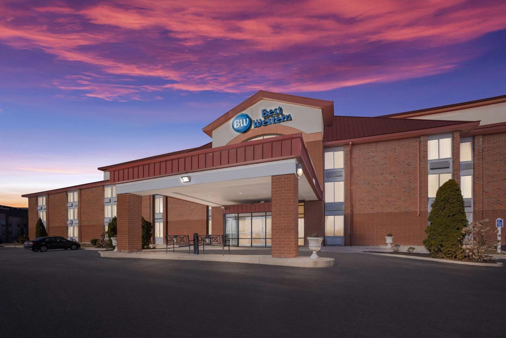 Best Western Luxbury Inn Fort Wayne Eksteriør billede